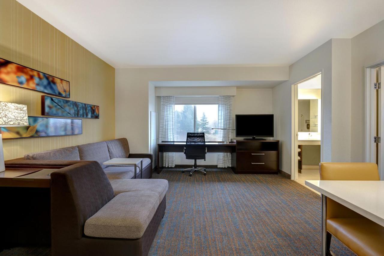 Residence Inn By Marriott Pullman Bagian luar foto