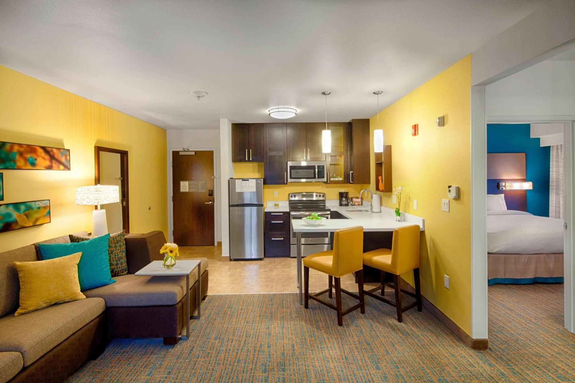 Residence Inn By Marriott Pullman Bagian luar foto