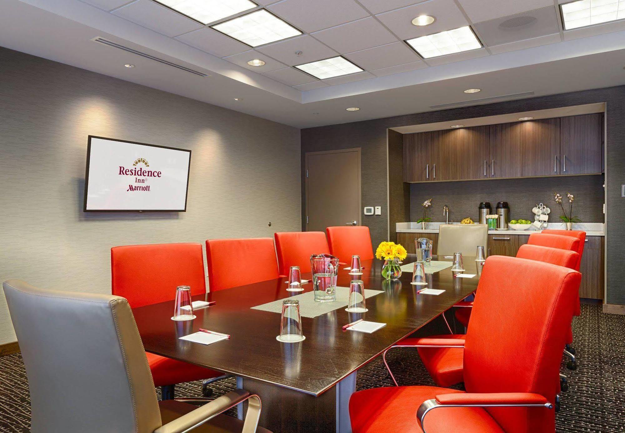 Residence Inn By Marriott Pullman Bagian luar foto
